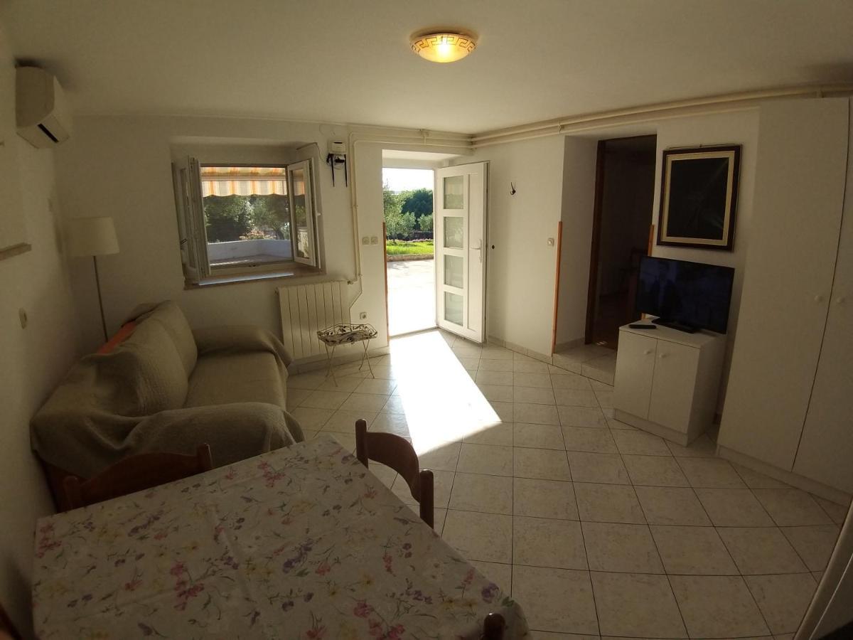 Guest House Zohil Rovinj Exterior photo