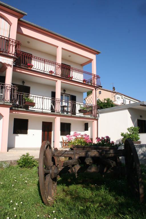 Guest House Zohil Rovinj Exterior photo
