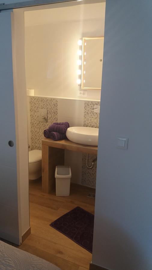 Guest House Zohil Rovinj Exterior photo