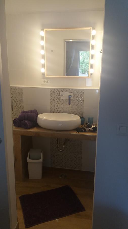 Guest House Zohil Rovinj Exterior photo